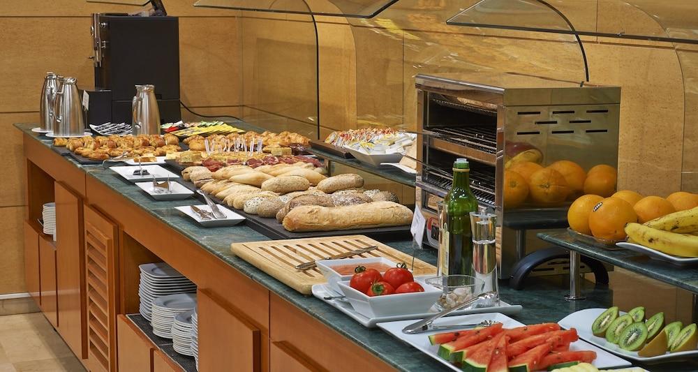 Nh Sport Hotell Zaragoza Exteriör bild