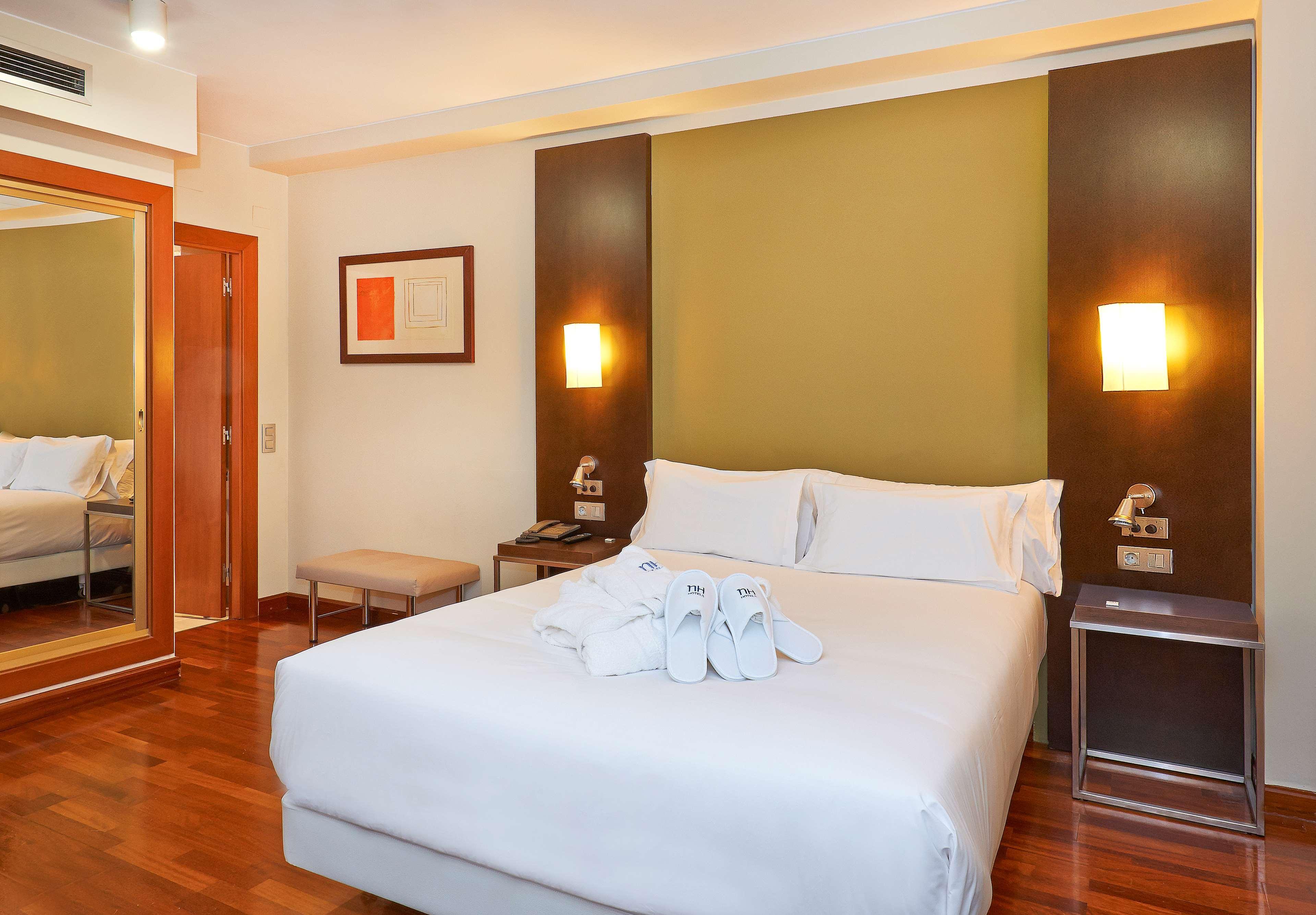 Nh Sport Hotell Zaragoza Exteriör bild