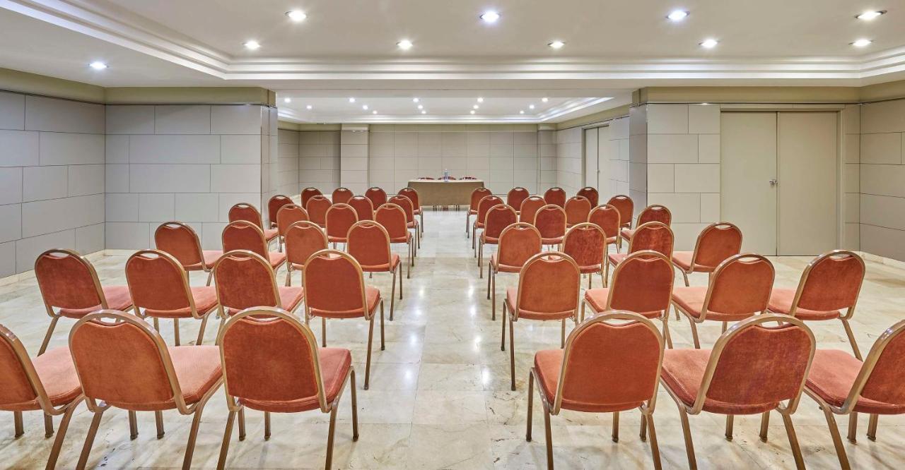 Nh Sport Hotell Zaragoza Exteriör bild