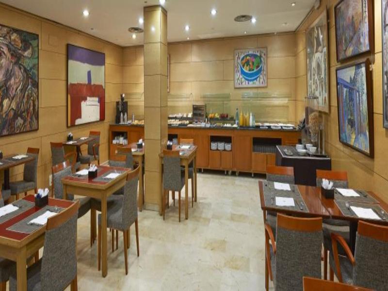 Nh Sport Hotell Zaragoza Exteriör bild