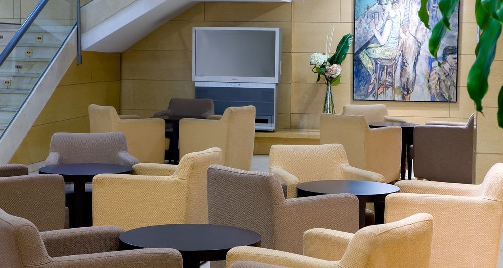 Nh Sport Hotell Zaragoza Exteriör bild