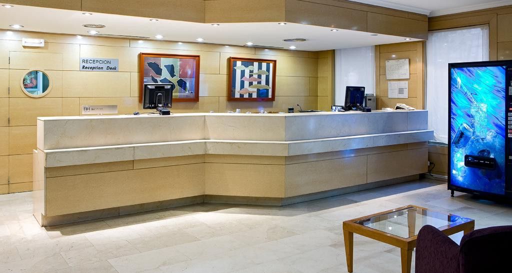 Nh Sport Hotell Zaragoza Exteriör bild